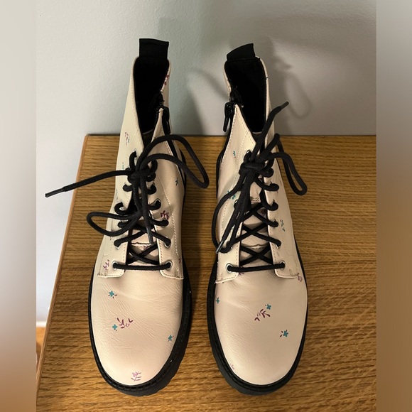 Zara Combat Boots - Picture 4 of 7